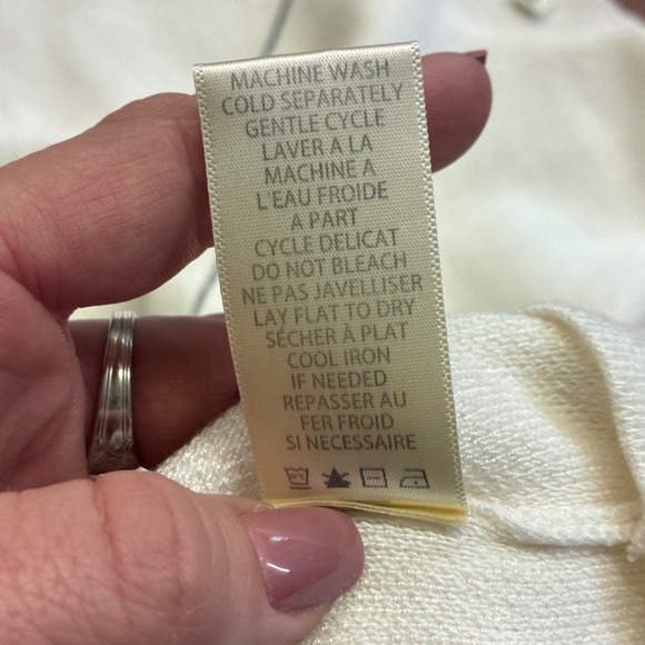 Max Studio London Knit Top Women Size M Ivory Excellent Contrast Seam 4706795 - Picture 8 of 8